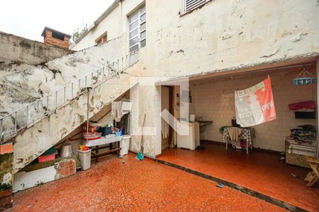 Casa à venda com 135m², 2 quartos e 2 vagasQuintal