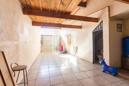 Casa à venda com 250m², 3 quartos e 3 vagasGaragem