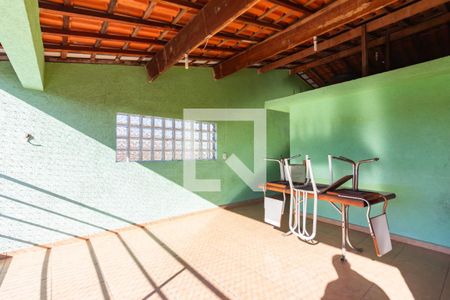 Casa à venda com 250m², 3 quartos e 3 vagasCobertura