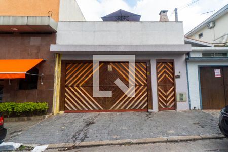 Casa à venda com 160m², 5 quartos e 1 vagaFachada