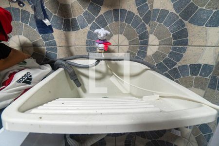 Casa à venda com 160m², 5 quartos e 1 vagaÁrea de Serviço Detalhe