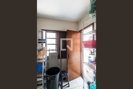 Casa de condomínio à venda com 220m², 4 quartos e 2 vagasDespensa