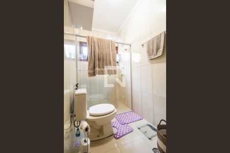 Casa de condomínio à venda com 220m², 4 quartos e 2 vagasBanheiro da Suíte