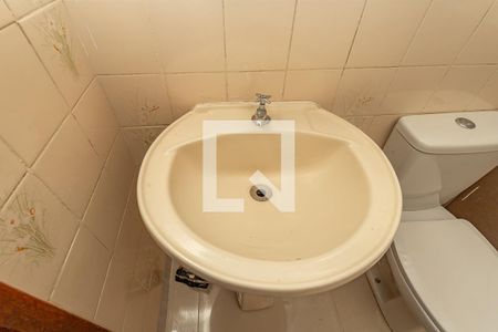 Apartamento para alugar com 70m², 3 quartos e 1 vaga Apartamento para alugar com 70m², 3 quartos e 1 vagaBanheiro