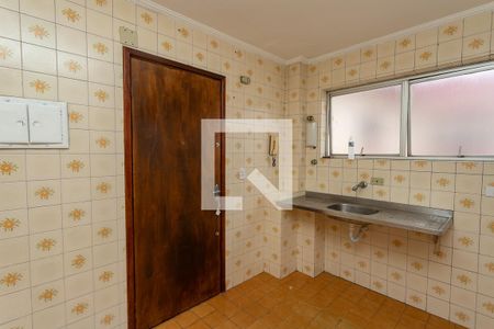 Cozinha de apartamento para alugar com 3 quartos, 70m² em Jardim Vilas Boas, São Paulo