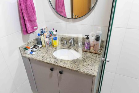 Apartamento à venda com 134m², 2 quartos e 2 vagas Apartamento à venda com 134m², 2 quartos e 2 vagasBanheiro da Suíte