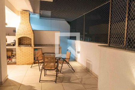 Apartamento à venda com 134m², 2 quartos e 2 vagas Apartamento à venda com 134m², 2 quartos e 2 vagasVaranda gourmet