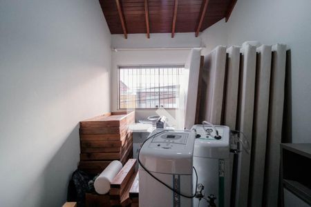 Casa à venda com 270m², 4 quartos e 3 vagas