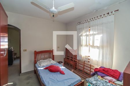 Casa à venda com 150m², 3 quartos e 2 vagas Casa à venda com 150m², 3 quartos e 2 vagasQuarto 3