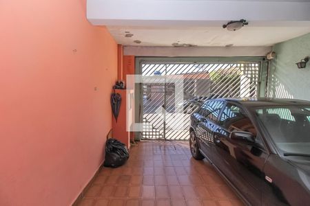 Casa à venda com 150m², 3 quartos e 2 vagas Casa à venda com 150m², 3 quartos e 2 vagasGaragem