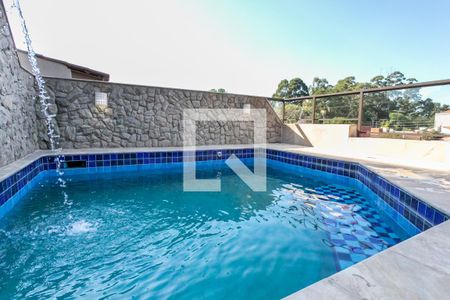 Casa à venda com 350m², 3 quartos e 6 vagasPiscina