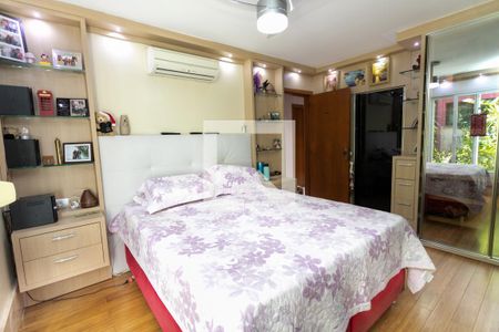 Suite 1 de casa à venda com 3 quartos, 350m² em Jardim Itu, Porto Alegre