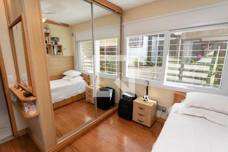 Casa à venda com 350m², 3 quartos e 6 vagasQuarto 2