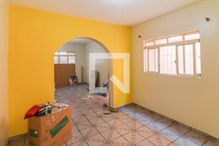 Sala de casa à venda com 3 quartos, 140m² em Vila Albano, São Paulo