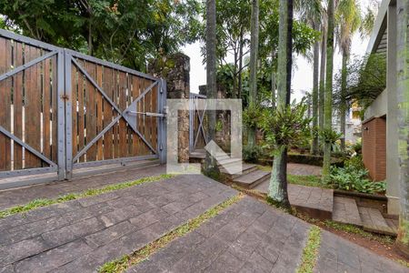 Casa à venda com 1008m², 5 quartos e 5 vagasVagas de garagem e jardim