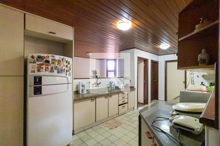 Casa à venda com 1008m², 5 quartos e 5 vagasCozinha