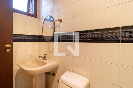 Casa à venda com 1008m², 5 quartos e 5 vagasBanheiro de hospede