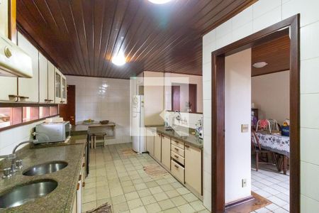 Casa à venda com 1008m², 5 quartos e 5 vagasCozinha