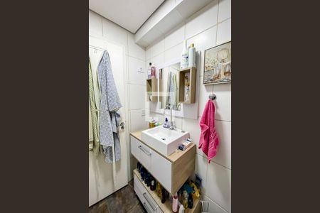 Casa à venda com 227m², 3 quartos e 1 vagaBanheiro da Suíte