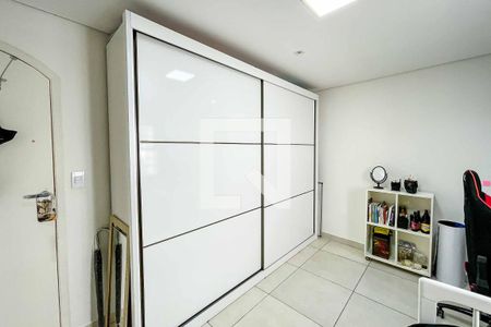 Casa à venda com 227m², 3 quartos e 1 vagaQuarto 2