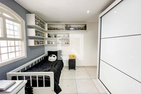 Casa à venda com 227m², 3 quartos e 1 vagaQuarto 2