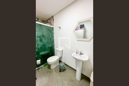 Casa à venda com 227m², 3 quartos e 1 vagaBanheiro