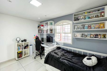 Casa à venda com 227m², 3 quartos e 1 vagaQuarto 2