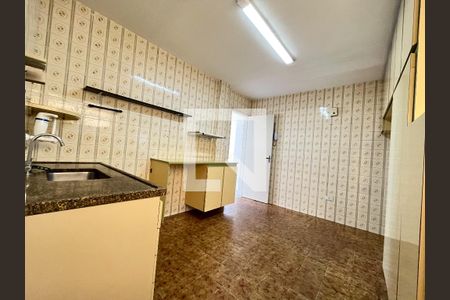 Apartamento para alugar com 75m², 3 quartos e sem vaga Apartamento para alugar com 75m², 3 quartos e sem vagaCozinha
