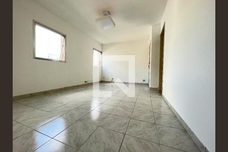 Sala de apartamento para alugar com 3 quartos, 75m² em Jabaquara, São Paulo