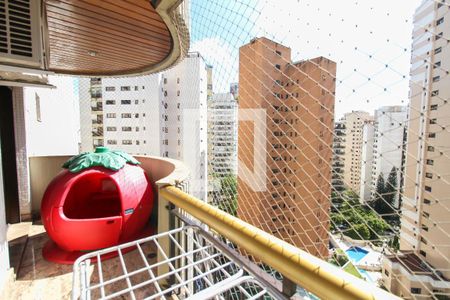 Apartamento à venda com 254m², 3 quartos e 4 vagasVaranda da Suíte 3