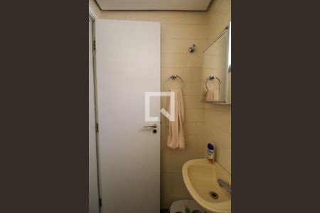 Apartamento à venda com 254m², 3 quartos e 4 vagasBanheiro de serviço