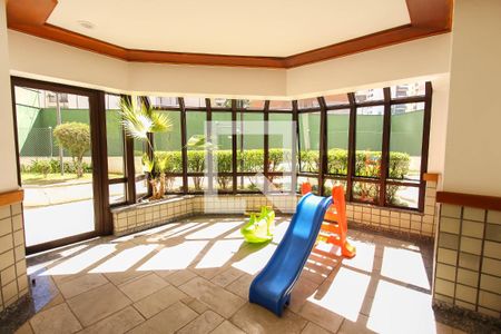 Apartamento à venda com 254m², 3 quartos e 4 vagasPlayground