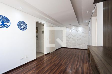 Sala  de apartamento para alugar com 2 quartos, 55m² em Jardim Caiapiá, Cotia