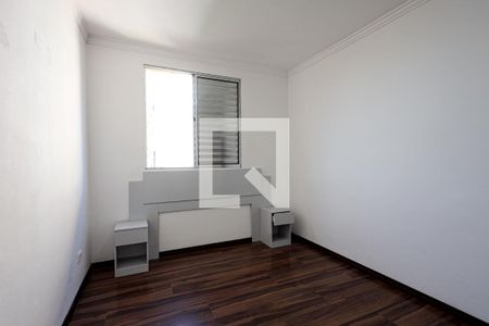 Quarto 1 de apartamento para alugar com 2 quartos, 55m² em Jardim Caiapiá, Cotia