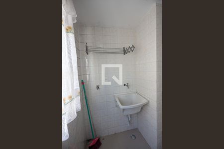 Apartamento para alugar com 55m², 2 quartos e 1 vaga Apartamento para alugar com 55m², 2 quartos e 1 vagaÁrea de serviço