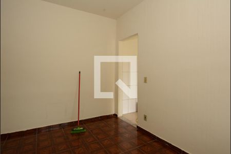 Casa à venda com 130m², 3 quartos e 4 vagasEdícula - Sala