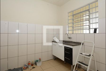 Casa à venda com 130m², 3 quartos e 4 vagasEdícula - Cozinha 
