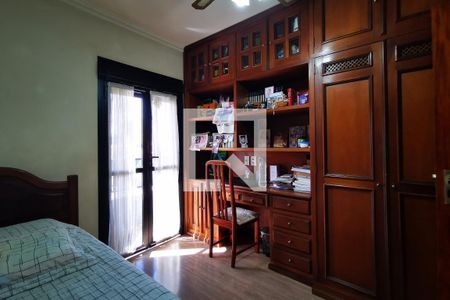 Apartamento à venda com 148m², 4 quartos e 2 vagasQuarto