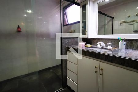 Apartamento à venda com 148m², 4 quartos e 2 vagasBanheiro
