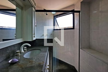 Apartamento à venda com 148m², 4 quartos e 2 vagasBanheiro