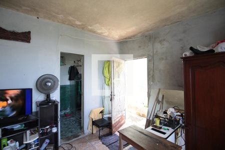 Casa à venda com 560m², 4 quartos e 1 vagaCasa 3 | Sala e Quarto