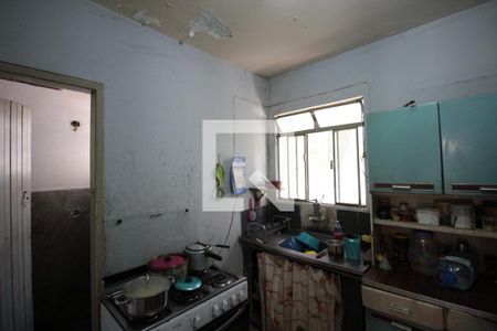 Casa à venda com 560m², 4 quartos e 1 vagaCasa 3 | Cozinha e Area de Serviço