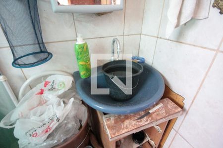 Casa à venda com 560m², 4 quartos e 1 vagaCasa 2 | Banheiro 2