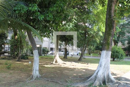 Apartamento para alugar com 100m², 2 quartos e 1 vagaÁrea comum