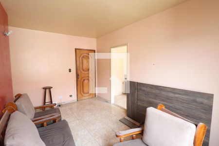 Sala de apartamento para alugar com 2 quartos, 100m² em Colubandê, São Gonçalo