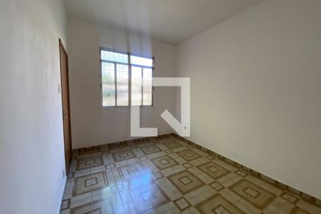 Sala de apartamento para alugar com 2 quartos, 80m² em Jardim Vinte E Cinco de Agosto, Duque de Caxias