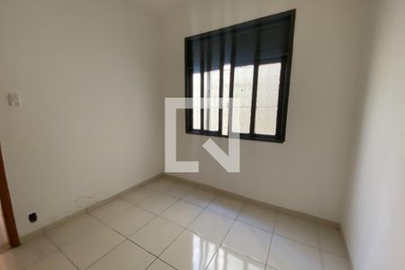 Quarto de apartamento para alugar com 2 quartos, 80m² em Jardim Vinte E Cinco de Agosto, Duque de Caxias