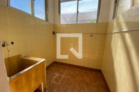 Apartamento para alugar com 80m², 2 quartos e sem vagaÁrea de Serviço