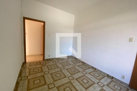 Sala de apartamento para alugar com 2 quartos, 80m² em Jardim Vinte E Cinco de Agosto, Duque de Caxias