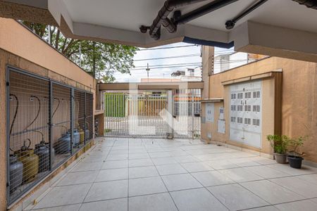 Apartamento à venda com 39m², 2 quartos e 1 vaga Apartamento à venda com 39m², 2 quartos e 1 vagaÁrea comum - Garagem